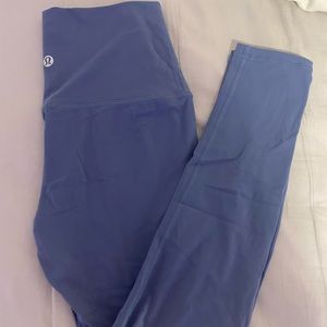 BRAND NEW NEVER WORN LULULEMON LEGGINGS